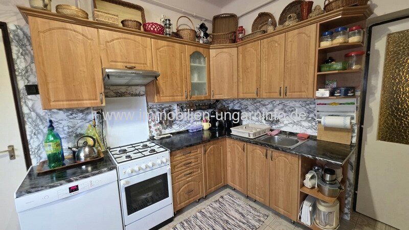 6-Zimmer-Einfamilienhaus in Kéthely, 6 km vom Plattensee entfernt