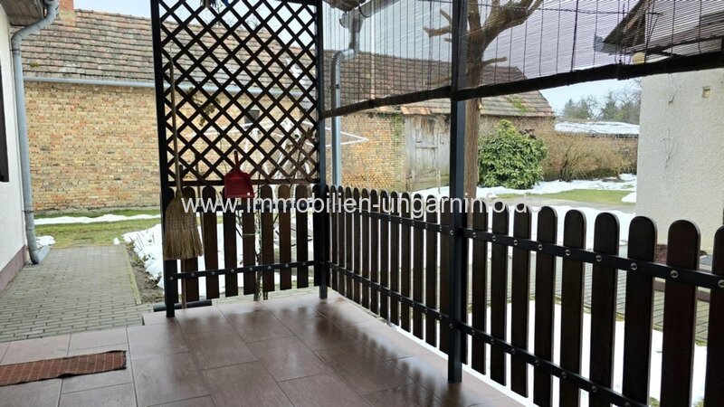 6-Zimmer-Einfamilienhaus in Kéthely, 6 km vom Plattensee entfernt