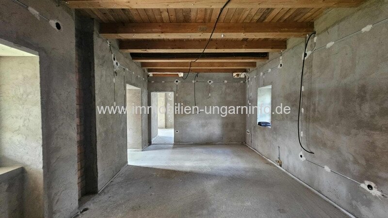 Familienhaus im Umbau mit 1 Hektar Grundstück im Komitat Somogy