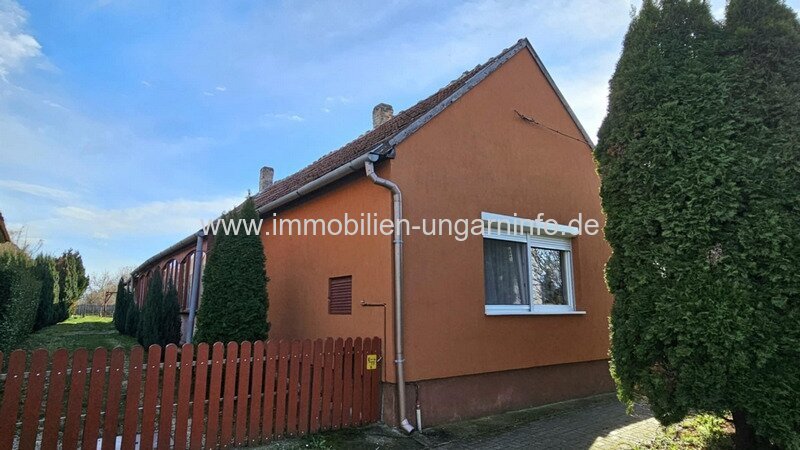 Kleines Stadthaus zu verkaufen 12 km vom Plattensee