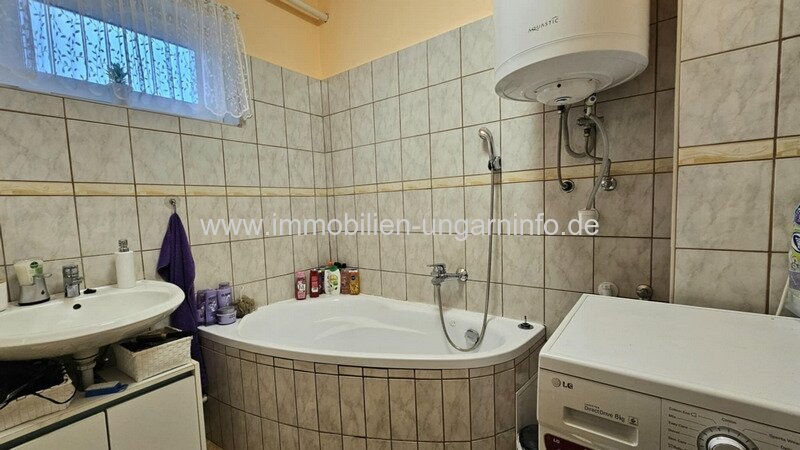 Kleines Stadthaus zu verkaufen 12 km vom Plattensee