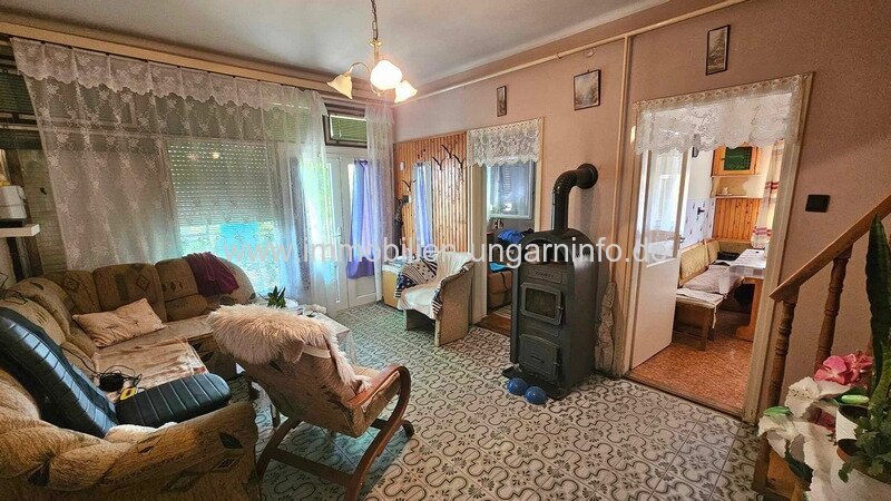 Einfamilienhaus mit Appartement zu verkaufen 12 km vom Plattensee in Marcali