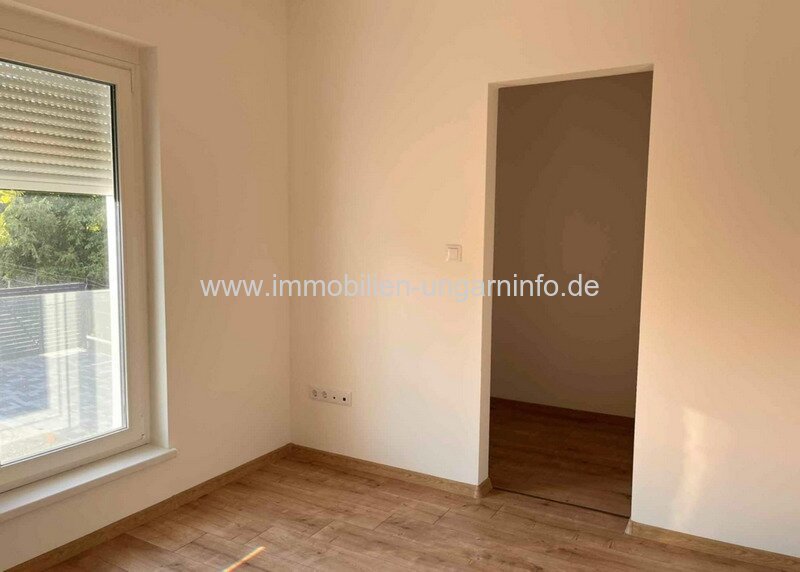 Hochwertiges, neu gebautes Doppelhaushälfte in Kaposvár zu verkaufen