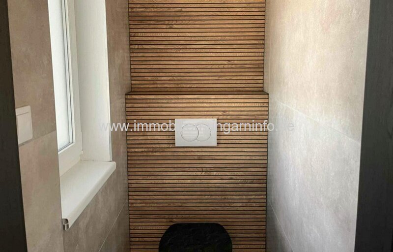 Hochwertiges, neu gebautes Doppelhaushälfte in Kaposvár zu verkaufen