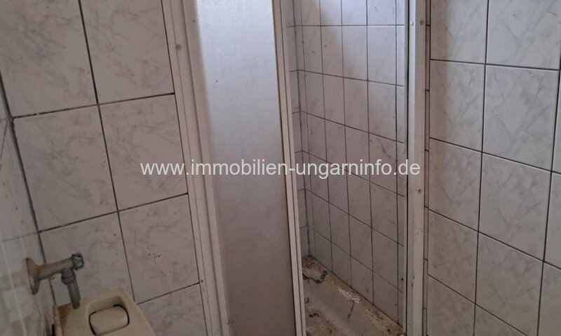 Weinkeller/Presshaus im Weinberg von Szigetvár zu verkaufen