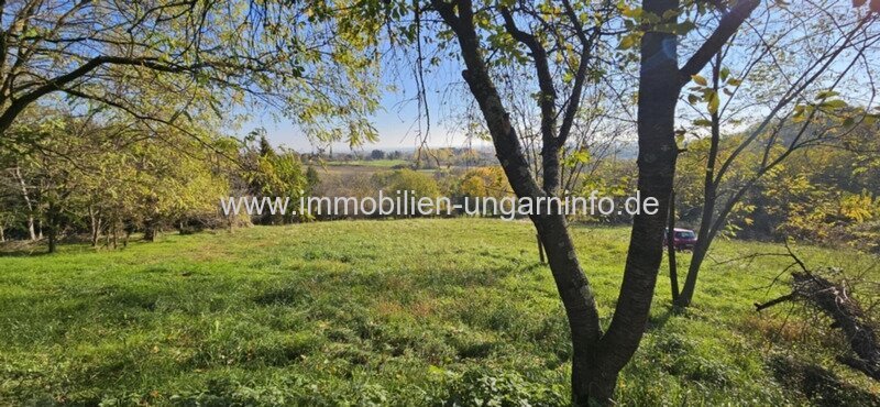0,45 Hektar geschlossene Garten mit guter Aussicht, in der Nähe der Thermalbäder zu verkaufen in Marcali