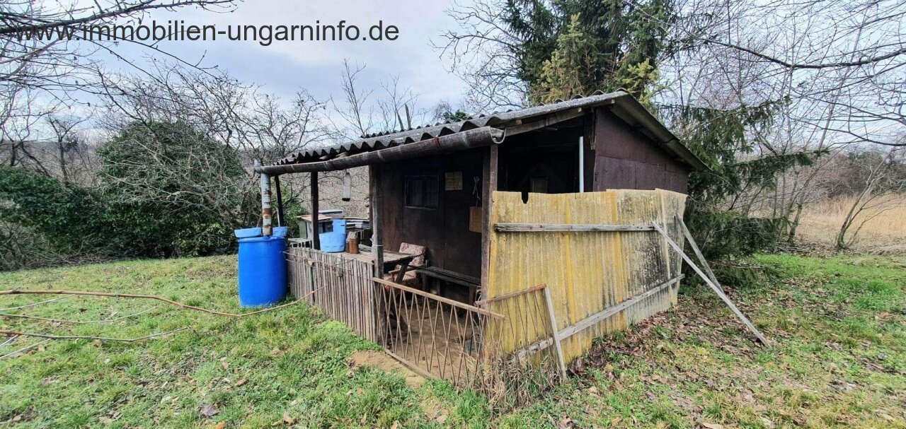 Grundstück in den Weinbergen von Marcali zu verkaufen