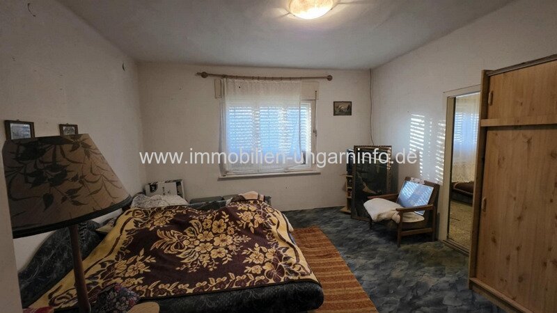 Einfamilienhaus mit Wirtschaftsgebäuden im Bezirk Marcali-Horvátkút zu verkaufen