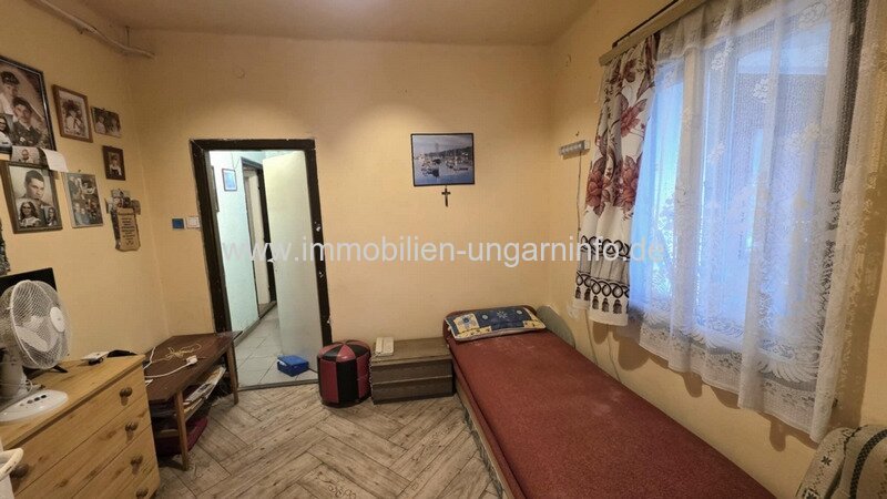 Einfamilienhaus mit Wirtschaftsgebäuden im Bezirk Marcali-Horvátkút zu verkaufen