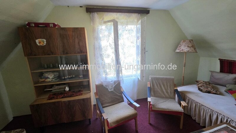 In Nagykanizsa, in der Nähe des Sees, steht ein bewohnbares Wochenendhaus mit großem Grundstück zum Verkauf