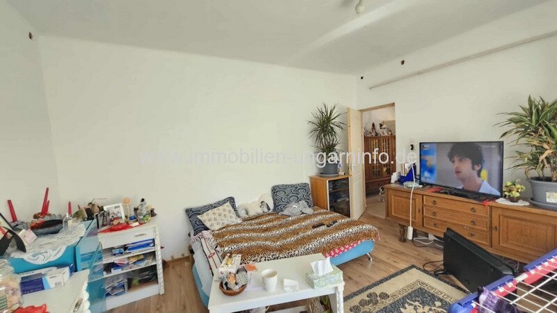 Kleines Stadtfamilienhaus zum Verkauf in Marcali