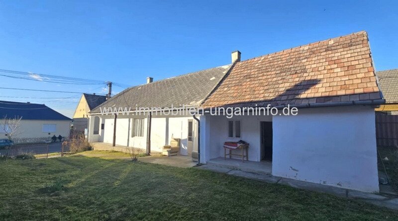 Einfamilienhaus in einer Siedlung mit Thermalbädern, in der Nähe von Kaposvár