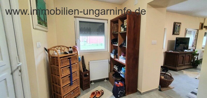 2 Einfamilienhäuser zu einem Preis in der Region Kaposvár zu verkaufen