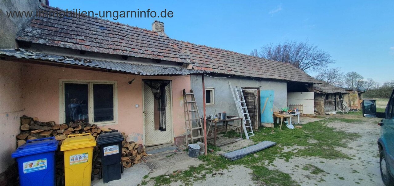 Somogy megyei kis faluban 2 szobás családi ház eladó