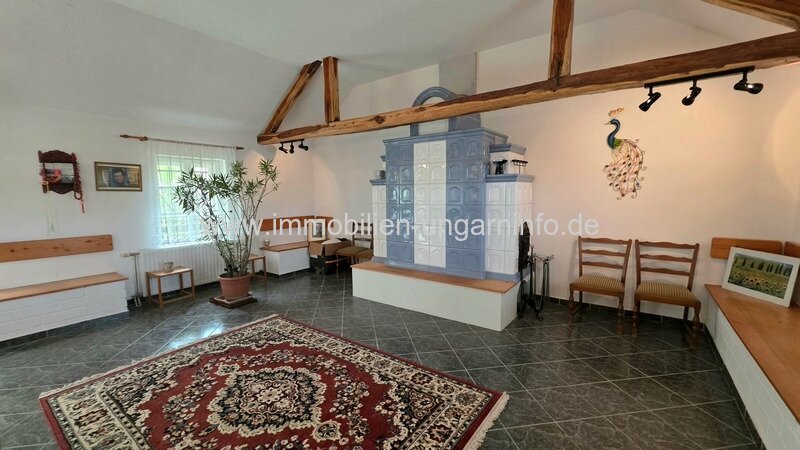 Mehrgenerationen-Familienhaus mit Wohnungen im Balaton-Hochland