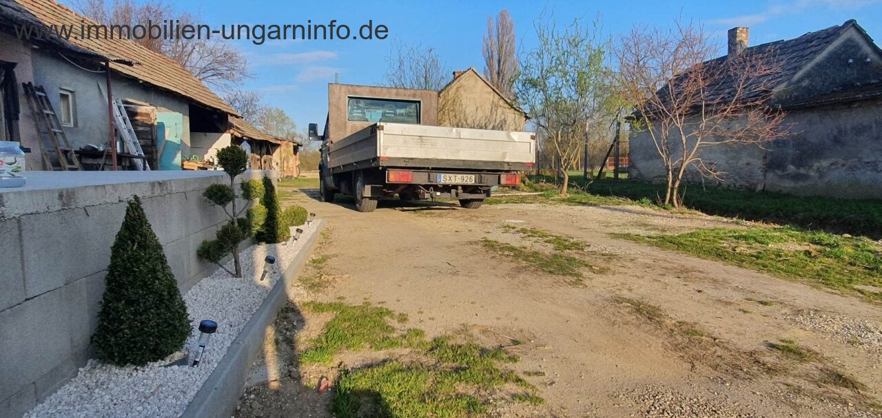 Somogy megyei kis faluban 2 szobás családi ház eladó