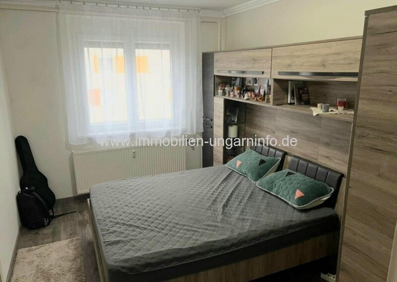 In Keszthely, in einer grünen Umgebung, 2-Zimmer-Wohnung zu verkaufen