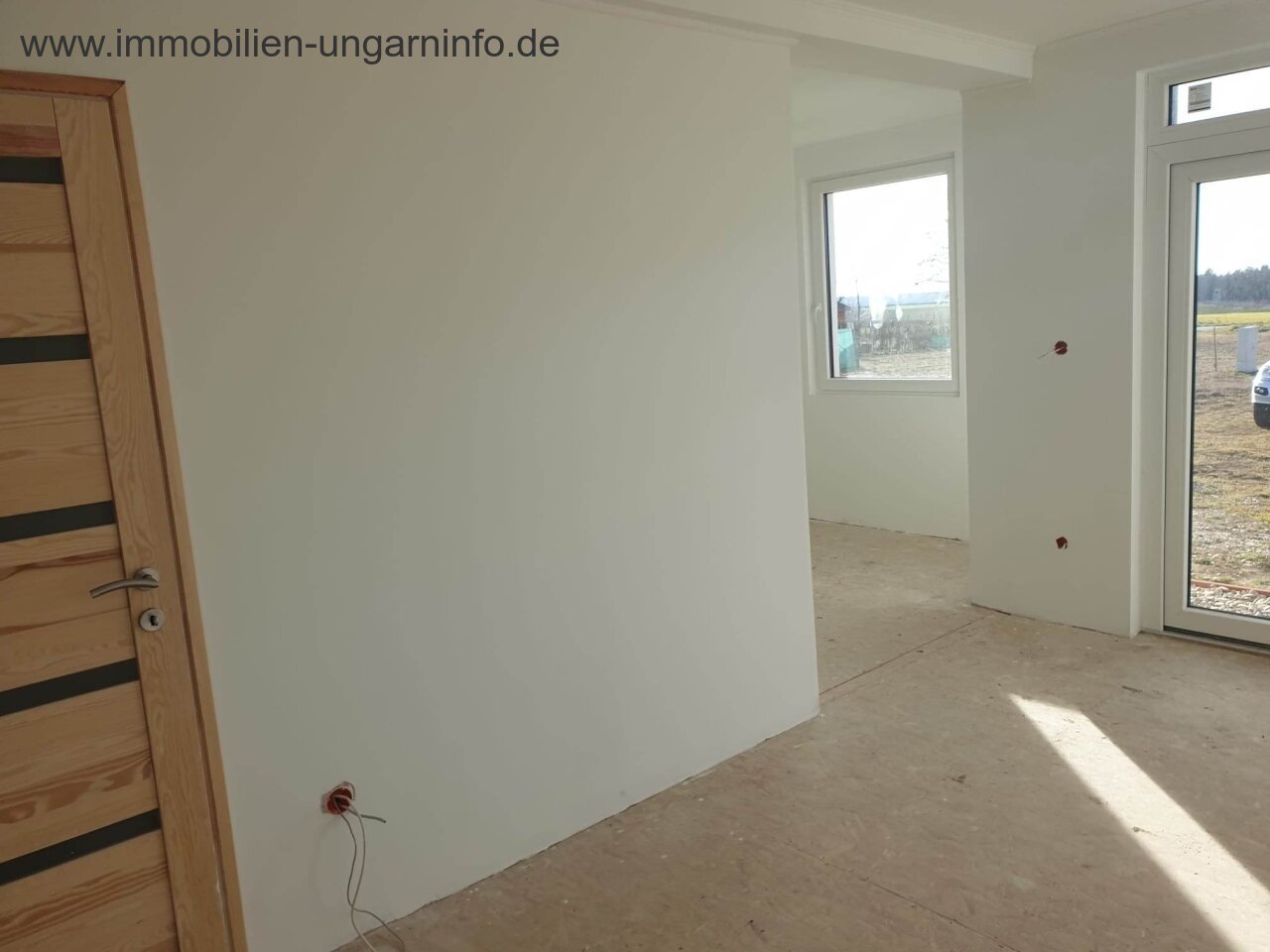 Új építésű modulház a Balaton partján