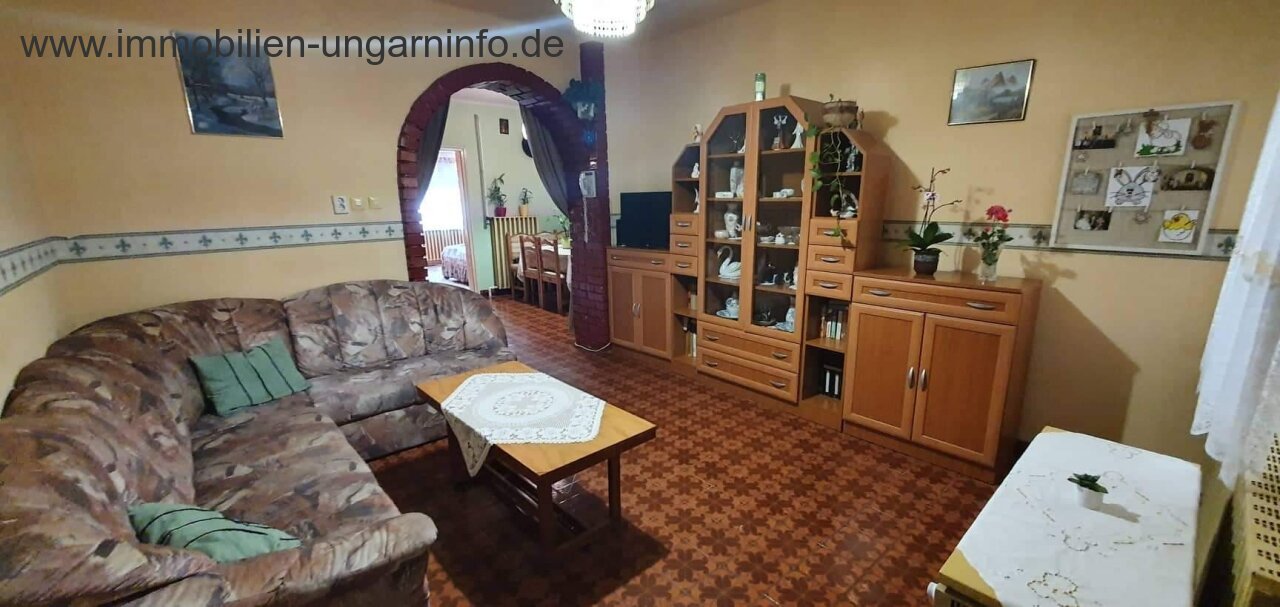 Balatontól délre családi ház eladó
