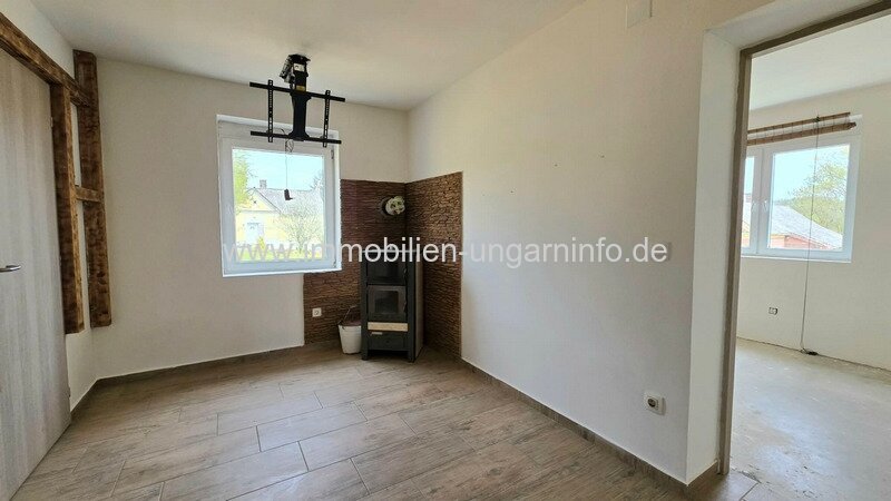 Einfamilienhaus mit großem Grundstück in einem ruhigen, abgelegenen Dorf im Komitat Zala zu verkaufen