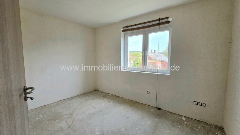 Einfamilienhaus mit großem Grundstück in einem ruhigen, abgelegenen Dorf im Komitat Zala zu verkaufen