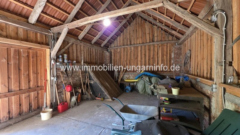 Naturverbundenes Haus mit großem Grundstück in der Nähe des Plattensees