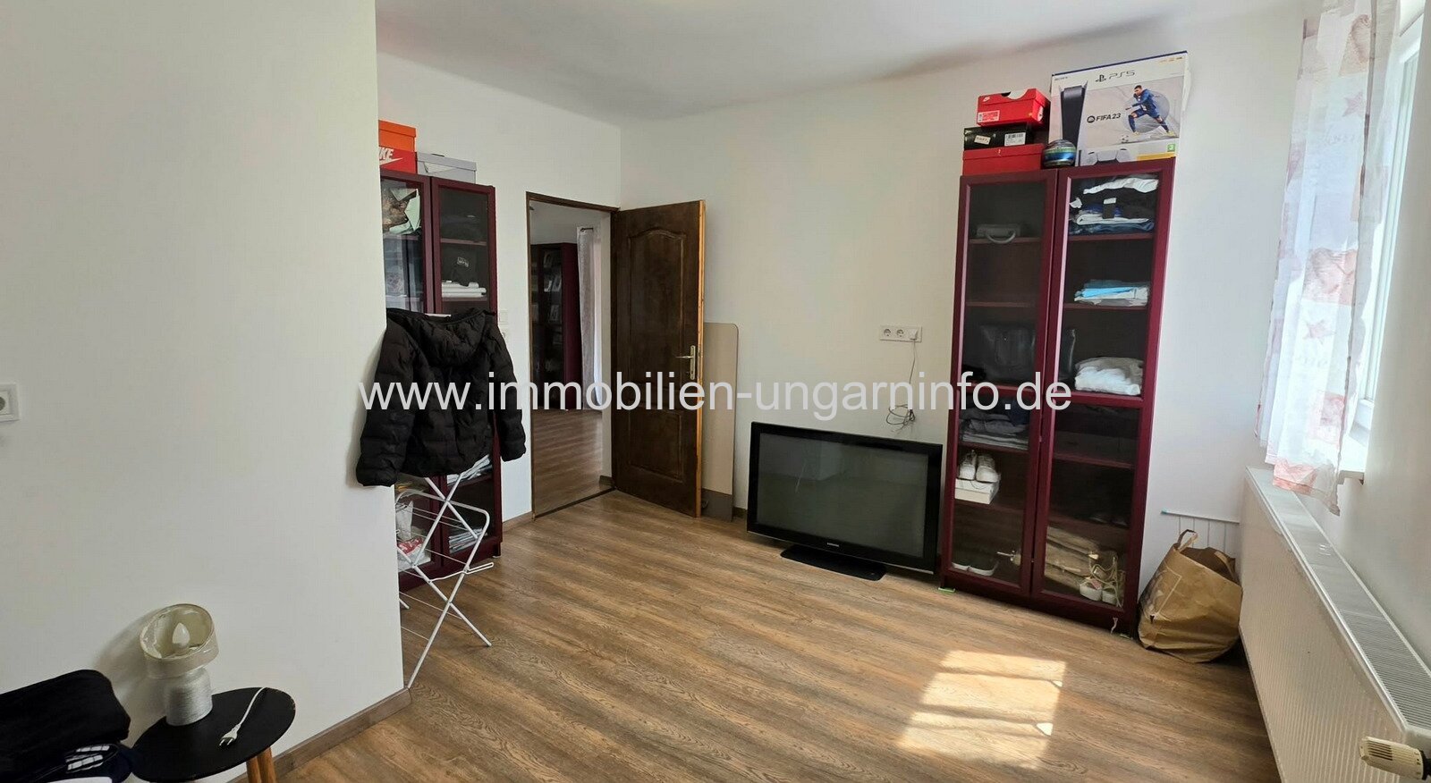 In Marcali steht ein renoviertes Einfamilienhaus mit ausgebautem Dachgeschoss zum Verkauf
