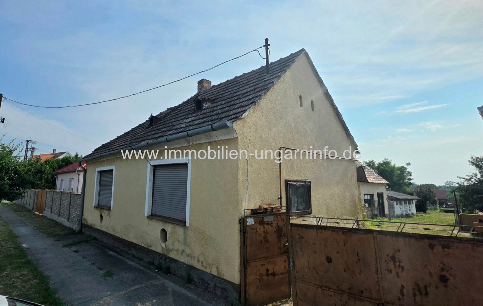 6 km vom Balaton entfernt, in Kéthely: Einfamilienhaus zu verkaufen