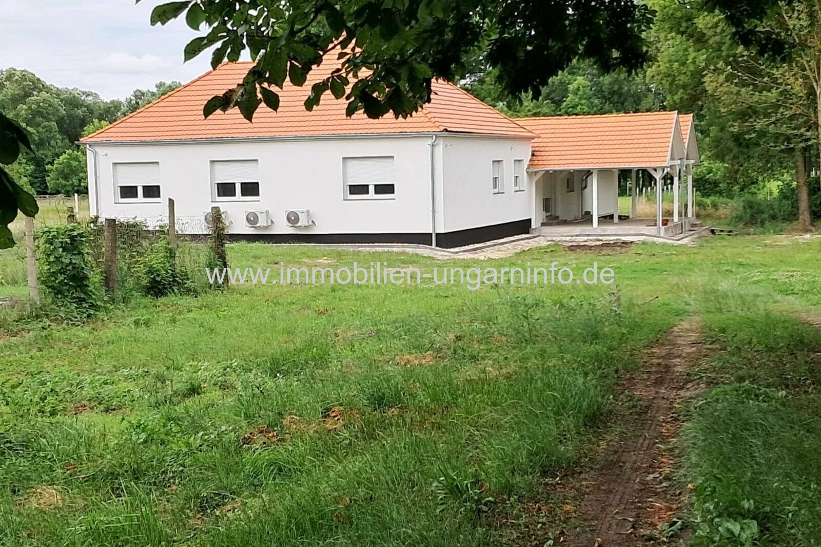 Komplett renoviertes Einfamilienhaus in Nemesvid zu verkaufen