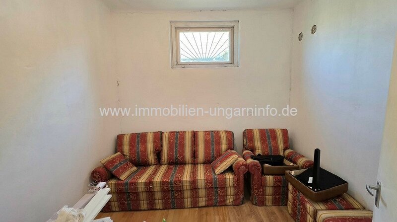 Im Komitat Somogy, in Sávoly - Einfamilienhaus mit großem Grundstück und weiteren, separat katastergeführten Flächen zu verkaufen