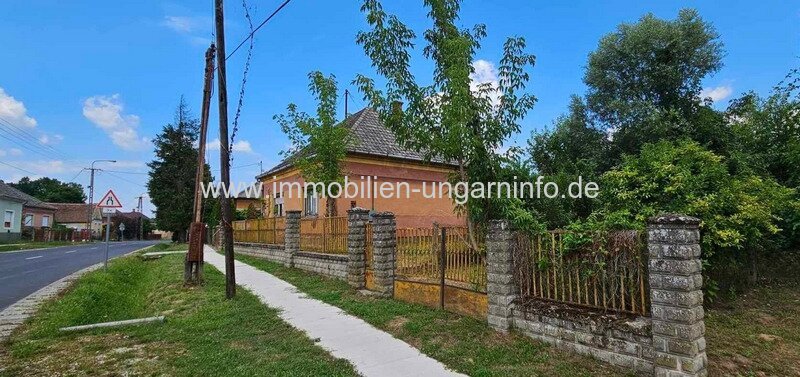 Im Komitat Somogy, in Vízvár Einfamilienhaus für nur 18.500 Euro