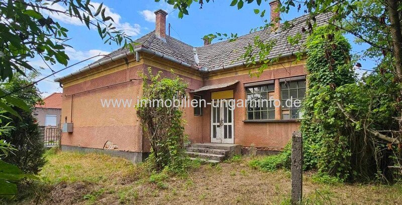 Im Komitat Somogy, in Vízvár Einfamilienhaus für nur 18.500 Euro