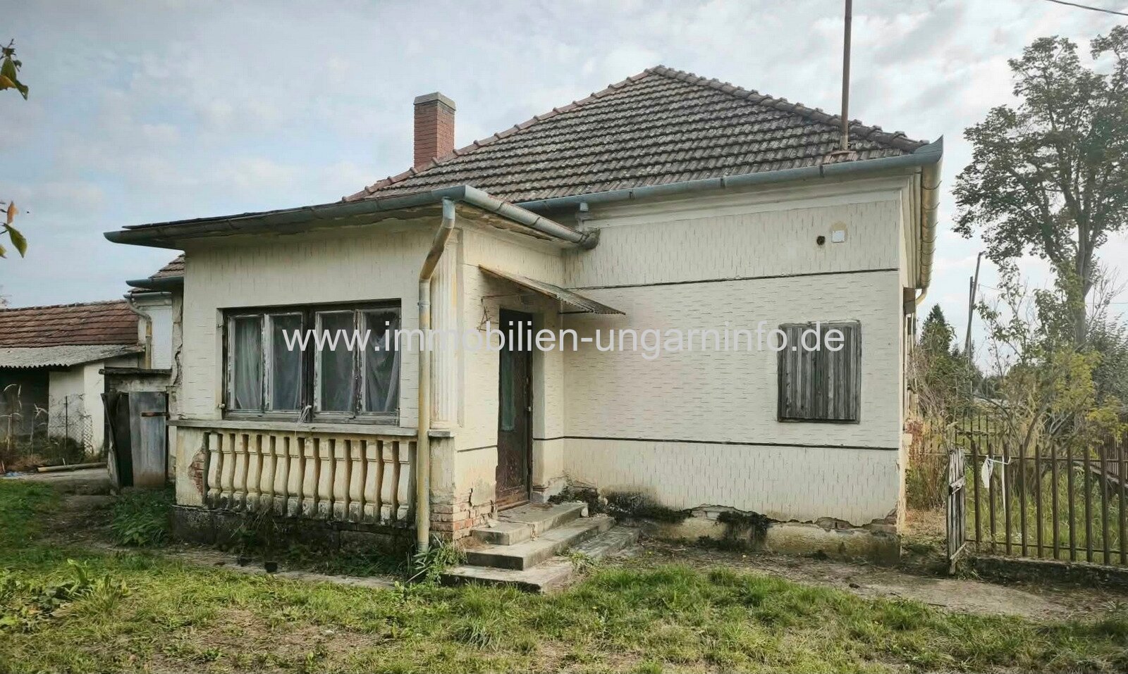 Einfamilienhaus in Gyékényes zu verkaufen, nur 300 Meter vom Gyékényesi-See entfernt