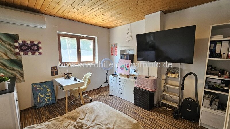 Zwei Häuser zum Preis von einem in der Nähe des Plattensees